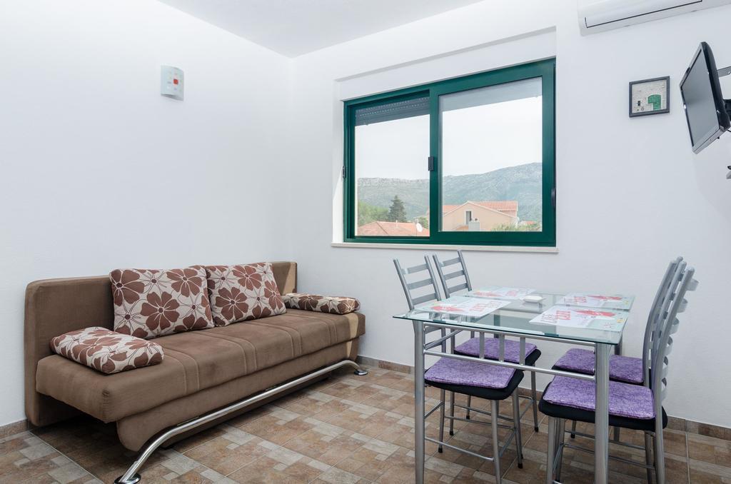 Apartments Leo Orebić Zewnętrze zdjęcie