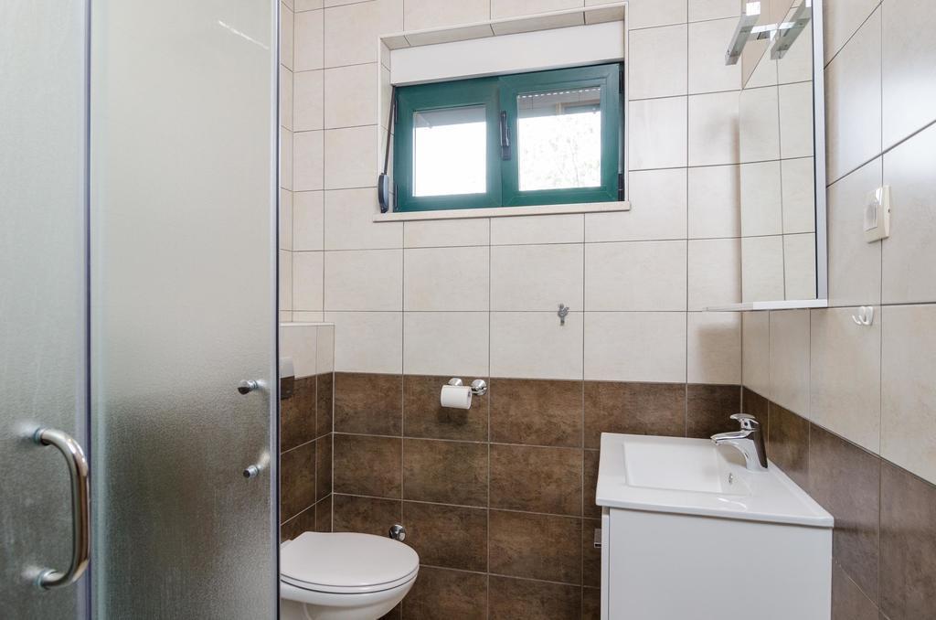 Apartments Leo Orebić Zewnętrze zdjęcie